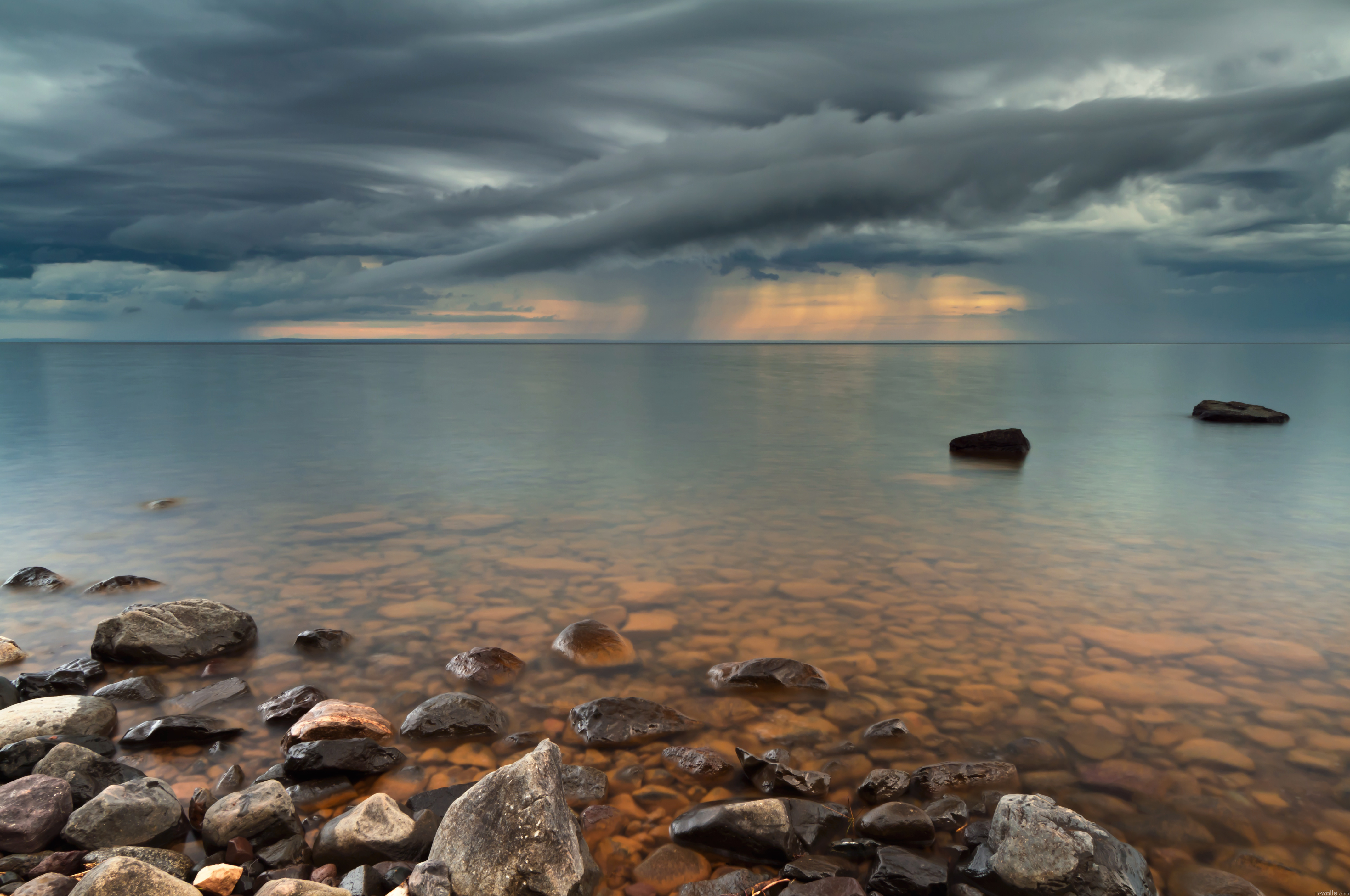 Состояние покоя воды