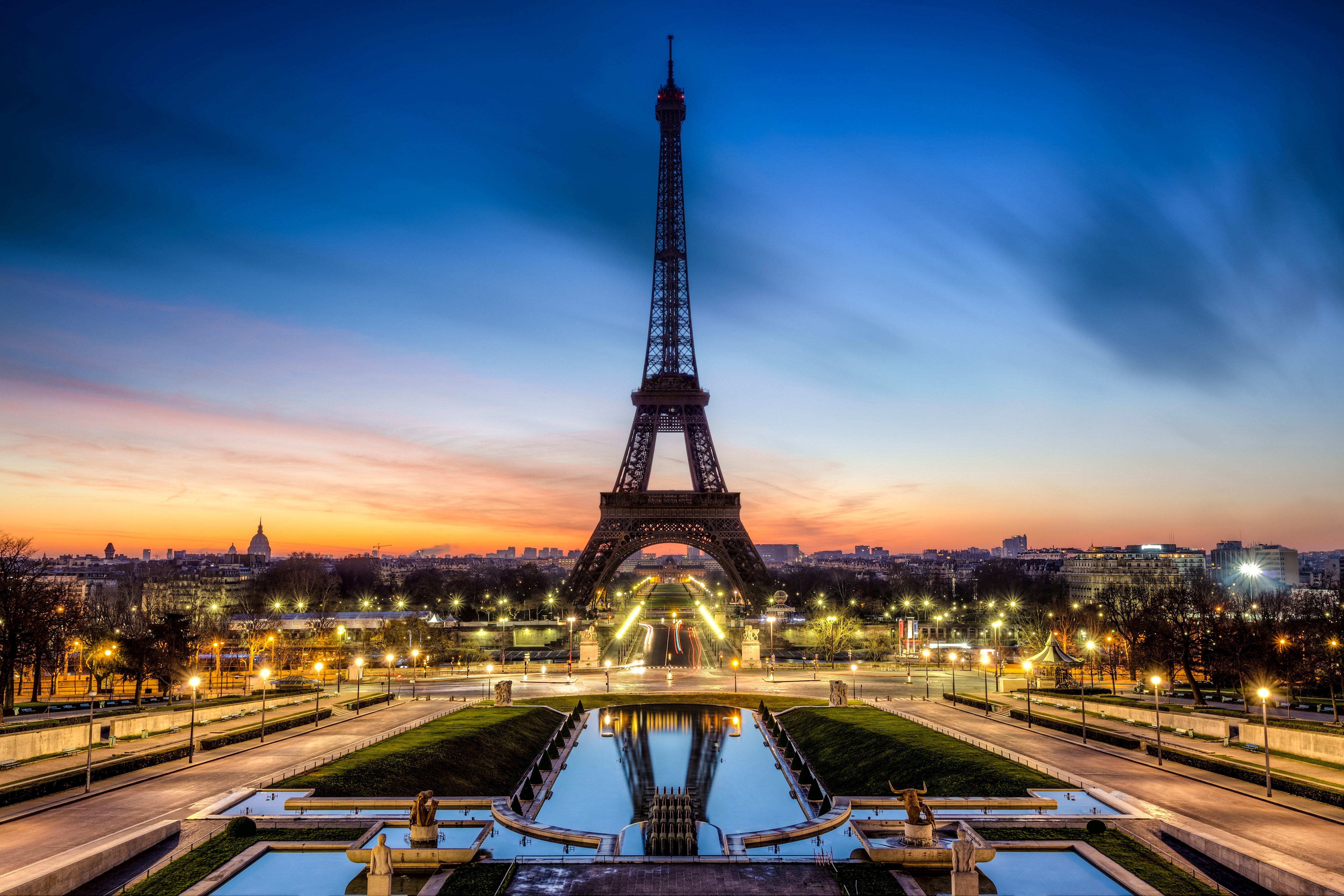 Самые красивые в мире обои на телефон. Эйфелева башня. Франция эфельная башня. Париж город Эйфелева башня. Франция Париж Эйфелева башня фонтан.