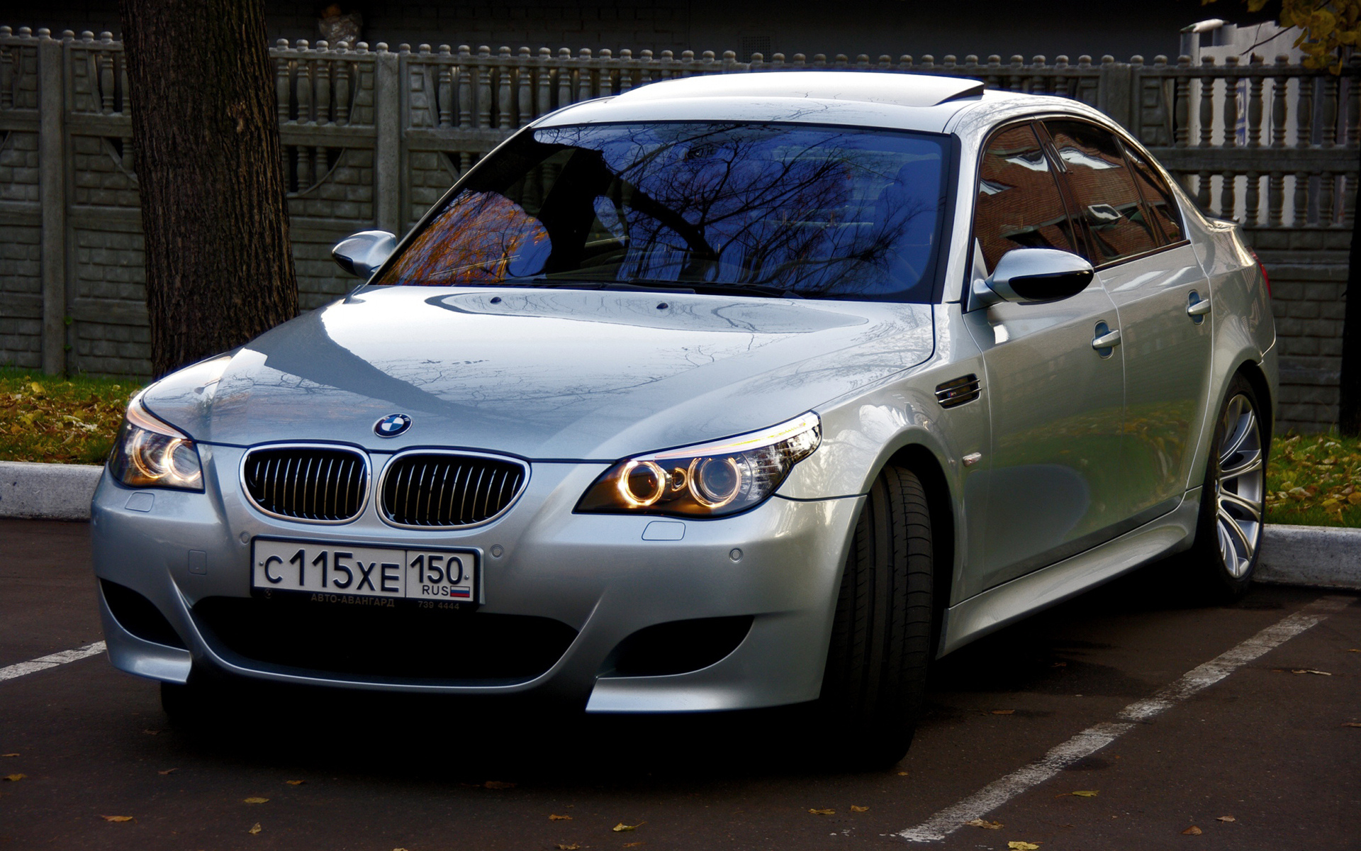 М5 19. БМВ 5 е60. BMW m5 e60. BMW e60 Russia. BMW m6 e60.