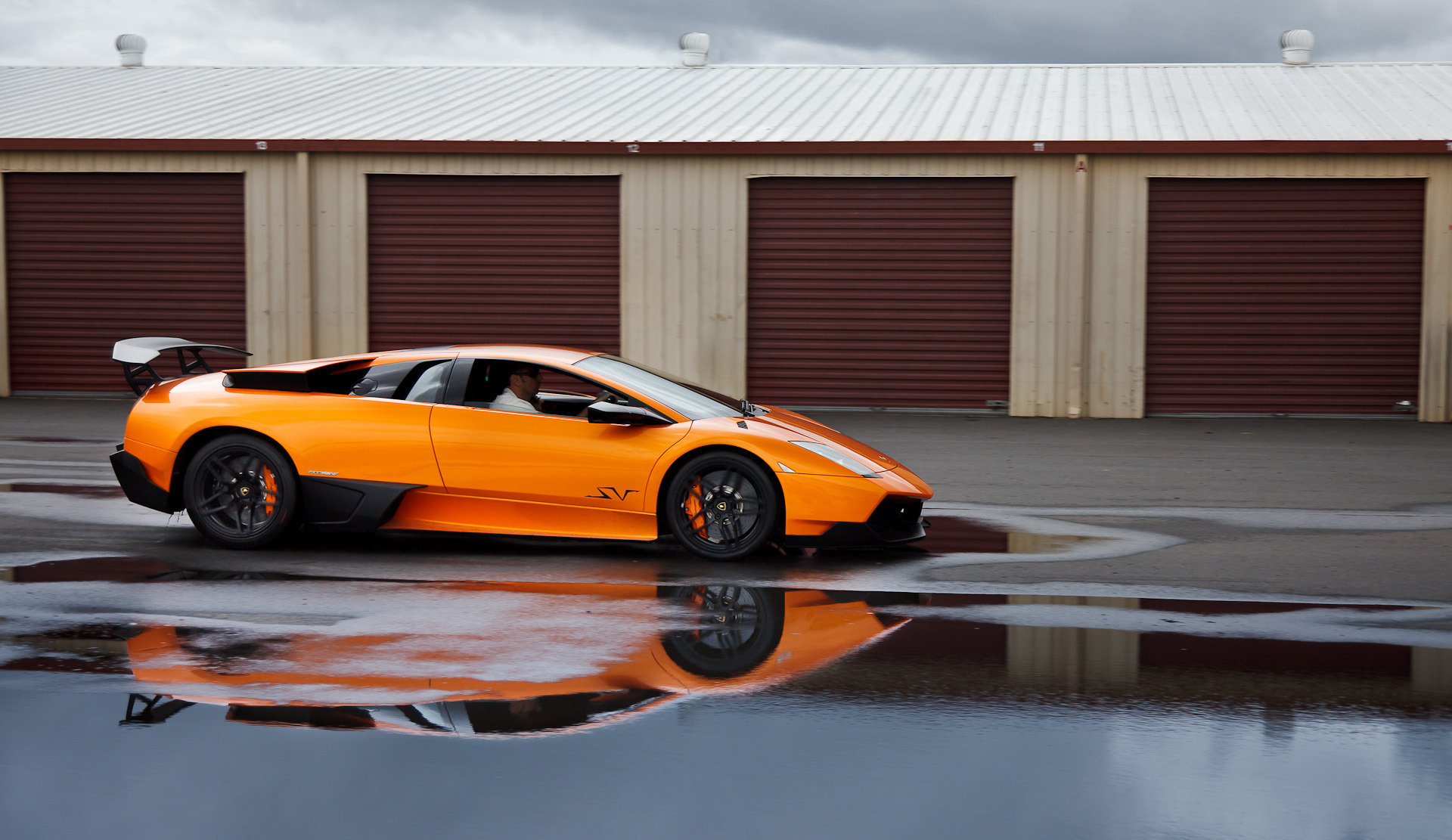 MCLAREN lp640