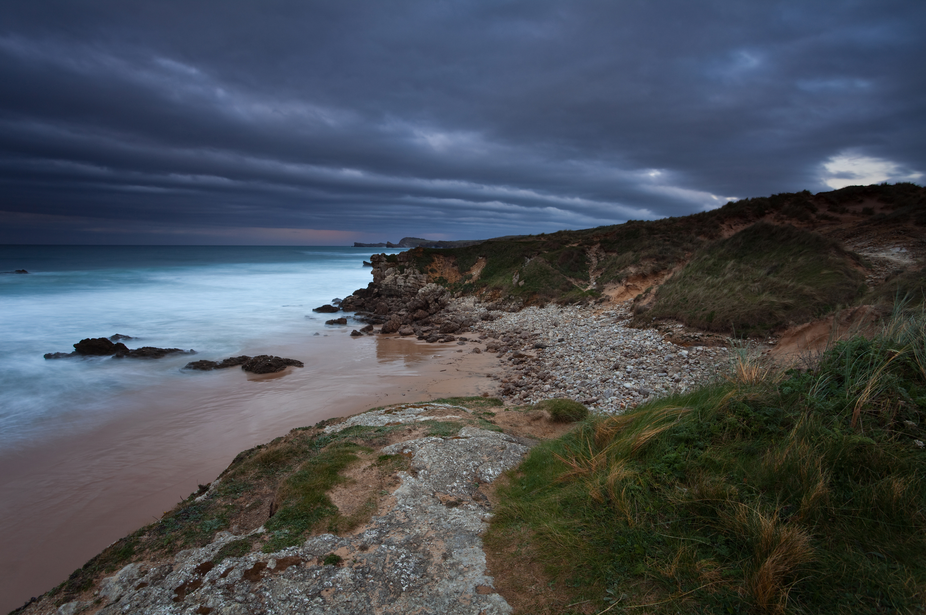 Situated on the coast. Береговая линия. Обои море. Прибрежье. Береговая линия моря скалы.