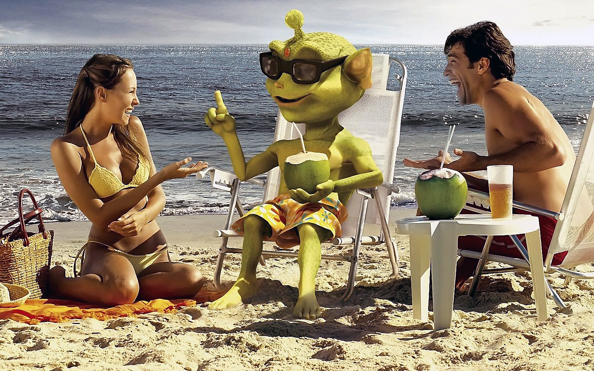 Включи веселую нова. Смешное на пляже. Люди на пляже. Инопланетянин на пляже. Пришельцы в море.