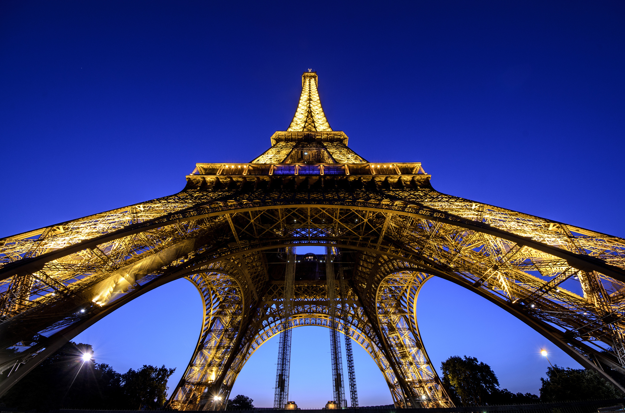 Paris france. Франция Эйфель. Франция эльфивая башня. Эйфелева башня (Франция, пари. Башня Эйфелева в Англии.