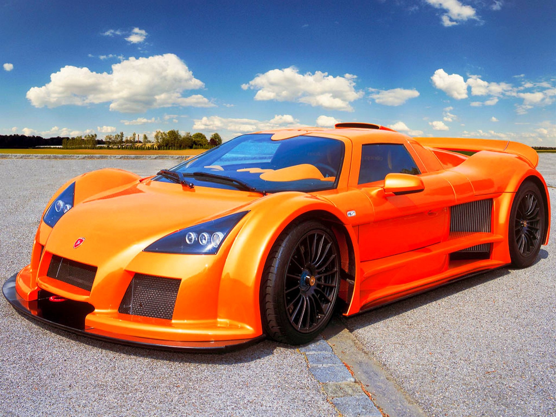 Какие популярные машины. Gumpert Apollo. Gumpert Apollo машина. Gumpert Apollo Sport 2010. Gumpert Apollo Sport 2022.