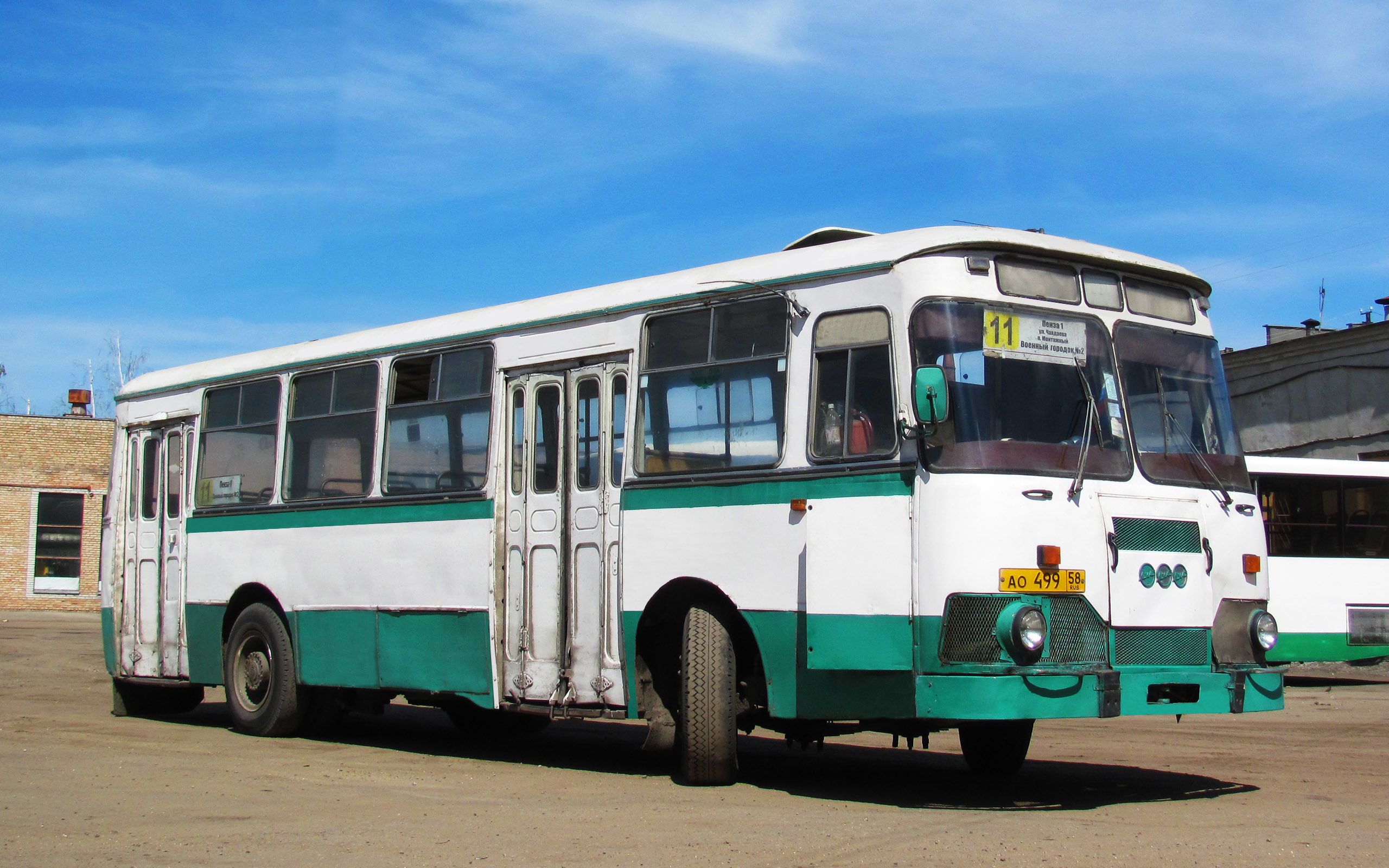 Губино лиаз. ЛИАЗ 677 Пенза. ЛИАЗ-677 автобус. ЛИАЗ 677 старый. Петрозаводск автобус ЛИАЗ.