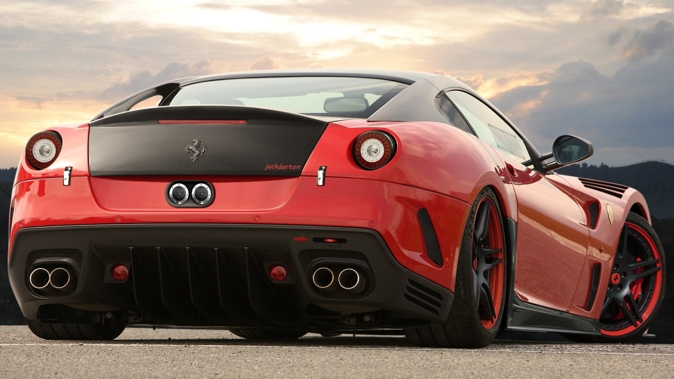 Обои ferrari. Ferrari 599 GTO. Ferrari 599 GTO Red. Ferrari 599 Racing car. Ferrari 599 GTO самая дорогая машина.