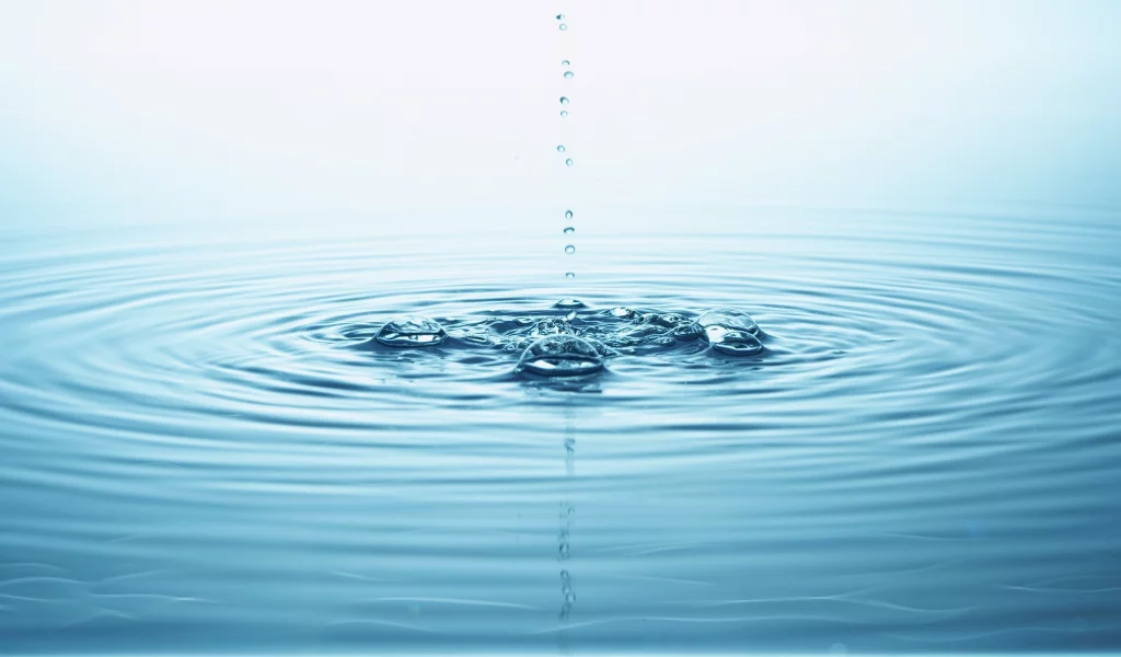 круги, капля, вода