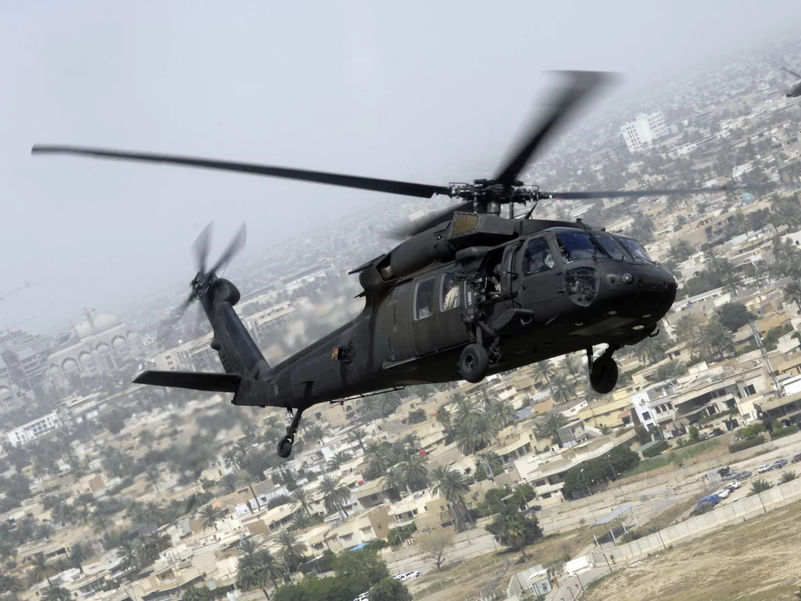сикорский, Вертолет, UH-60