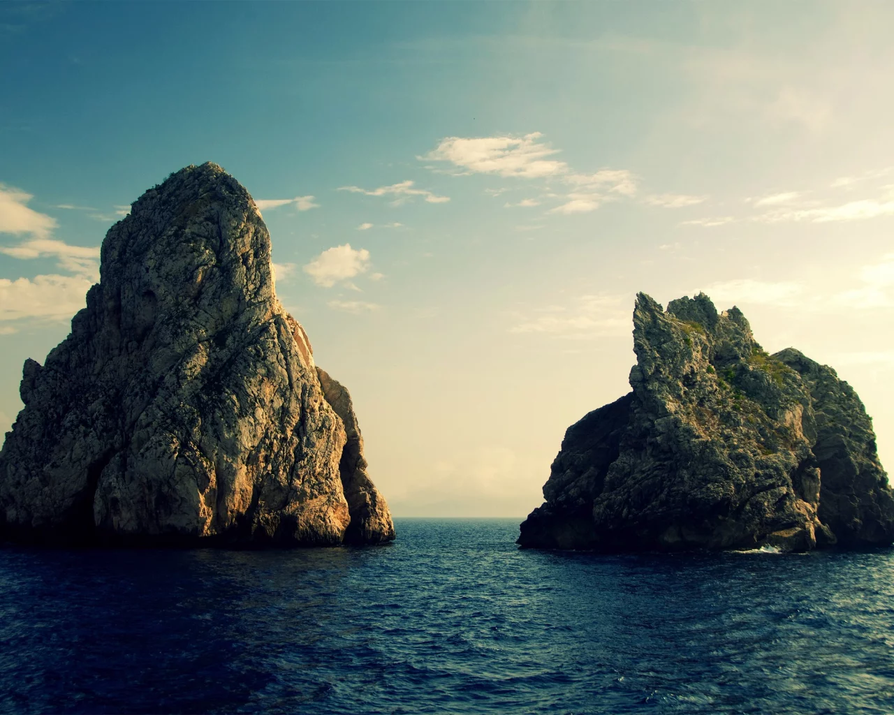 облака, скалы, море