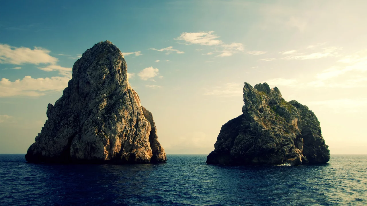 облака, скалы, море