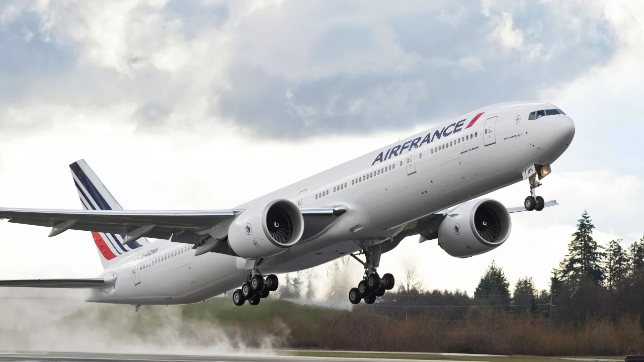 777, boeing, аэродром, взлёт