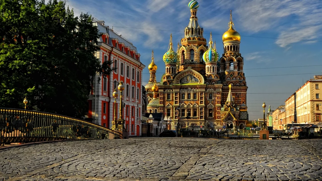 санкт-петербург, спас на крови