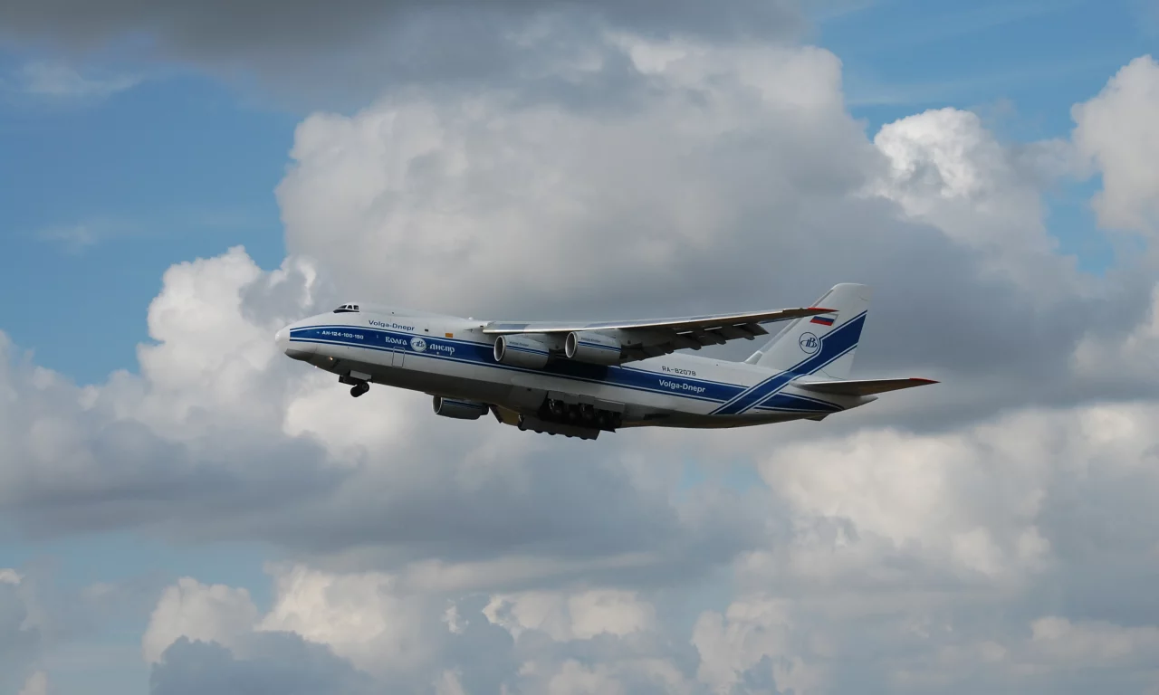 полёт, самолёт, АН-124