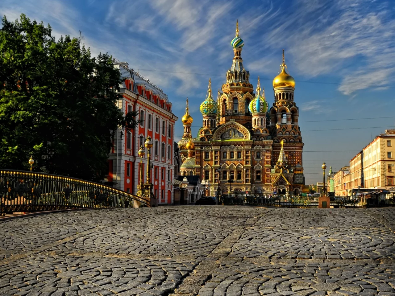 санкт-петербург, спас на крови