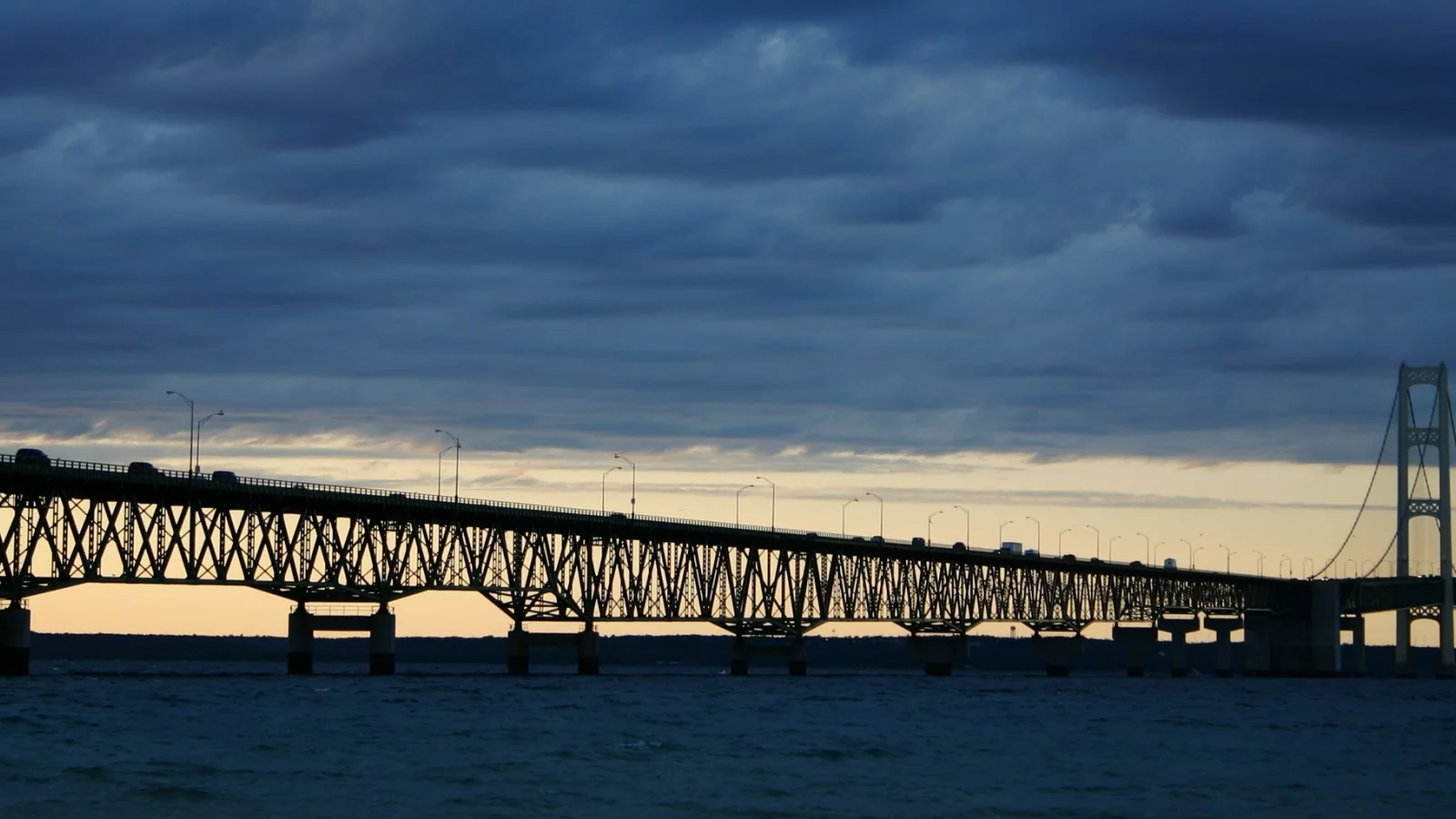 машины, мост, пролив