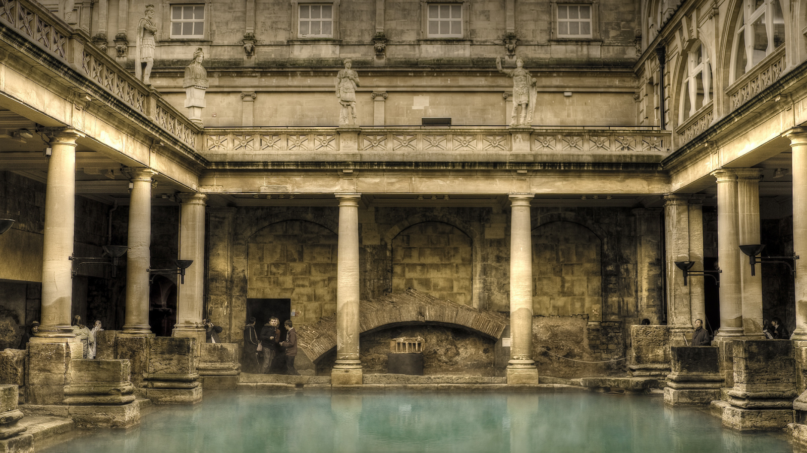 римские бани, колонны, архитектура