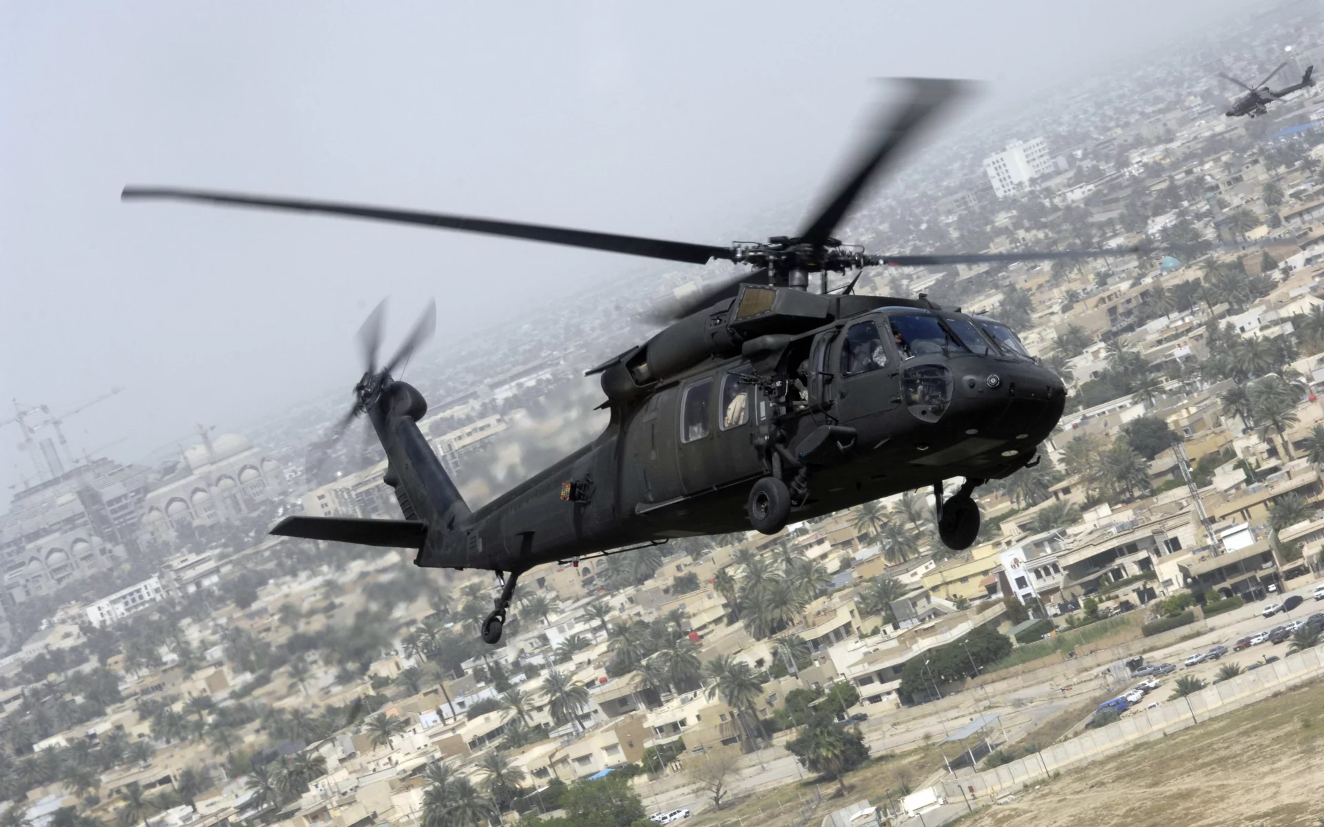 сикорский, Вертолет, UH-60