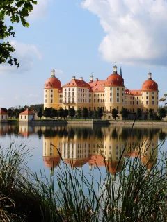 здания, река, небо