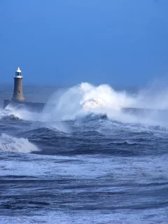 море, маяк, волны