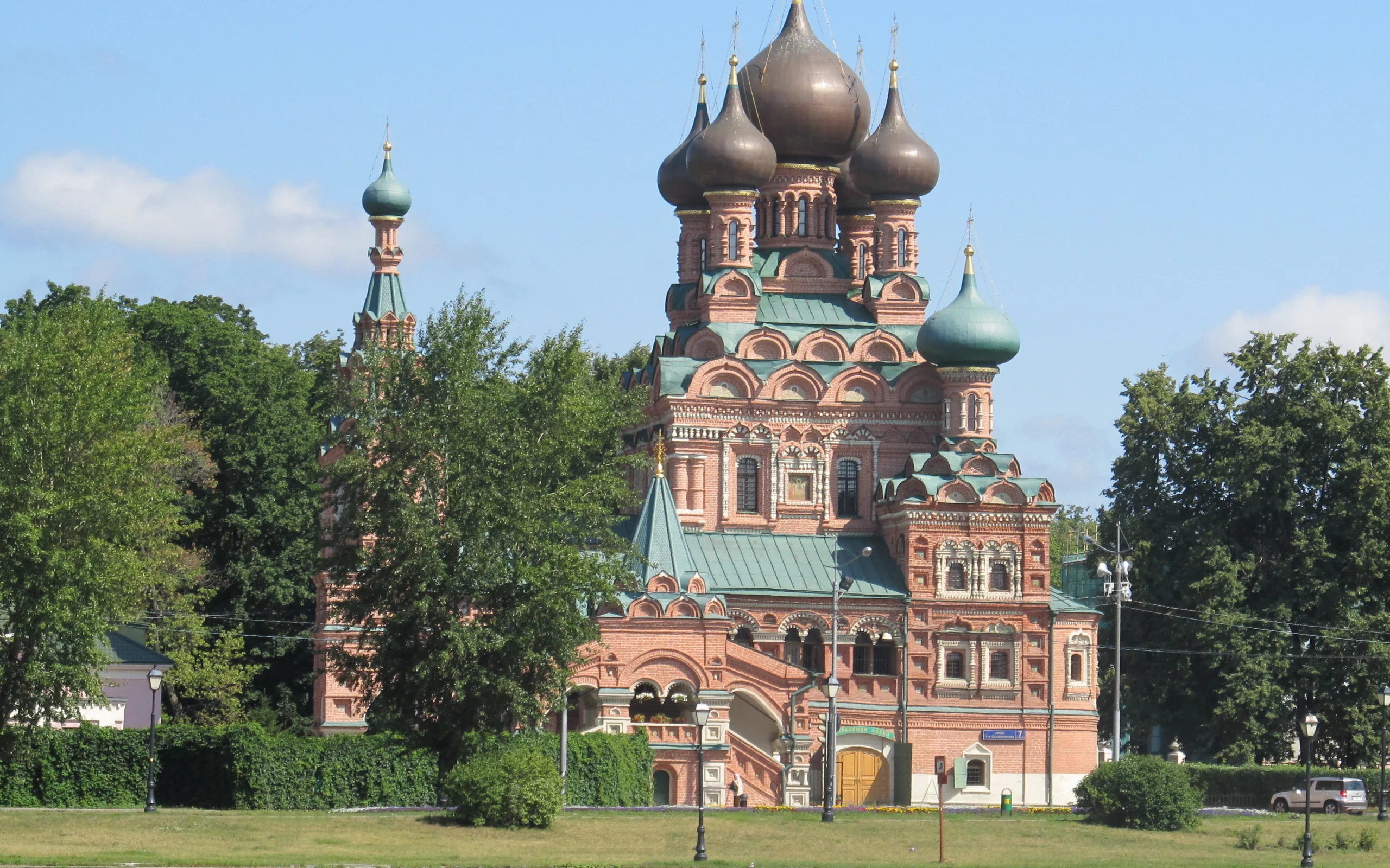 Москва, собор, Останкинский пруд