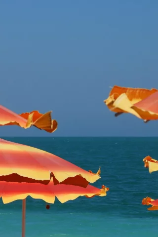 небо, лето, море, зонты