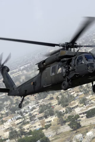 сикорский, Вертолет, UH-60