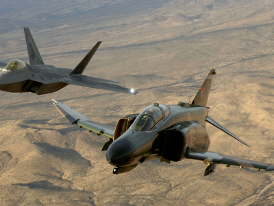 F-4, полёт, Raptor, YF-22