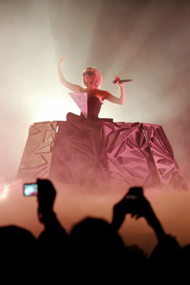 актриса, lady gaga, леди ГАГА, эпатаж, певица