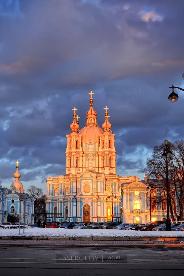 деревья, санкт-петербург, смольный собор, фонарь