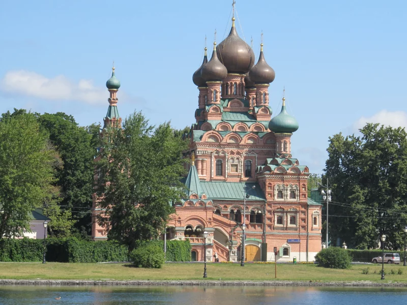 Москва, собор, Останкинский пруд