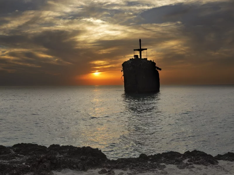 море, корабль, закат