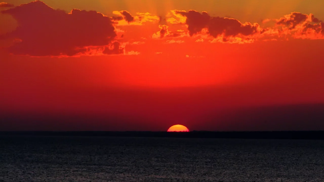 море, закат
