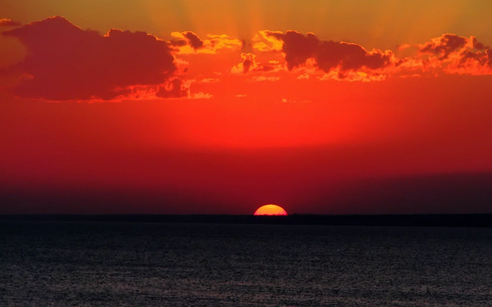 море, закат