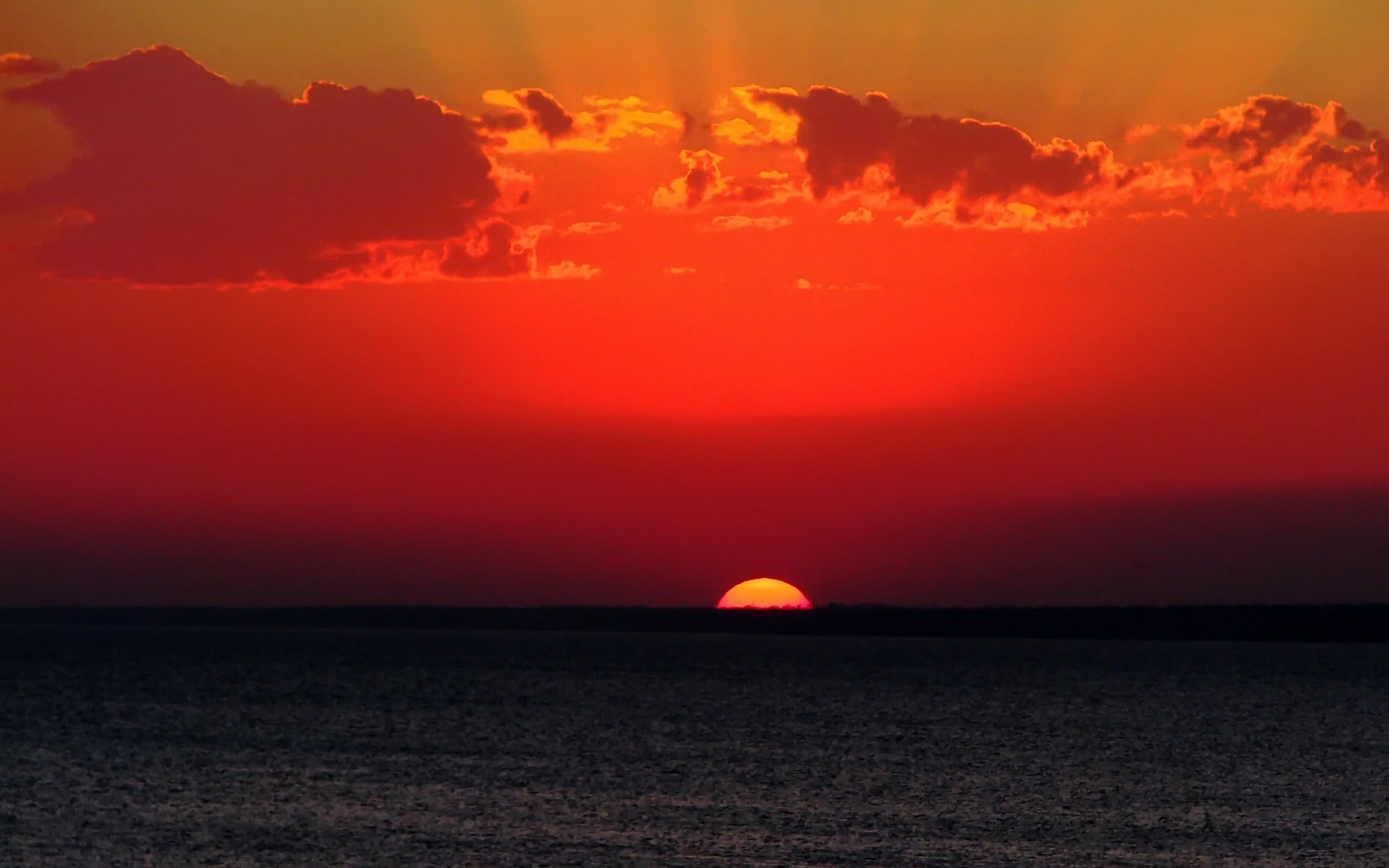 море, закат