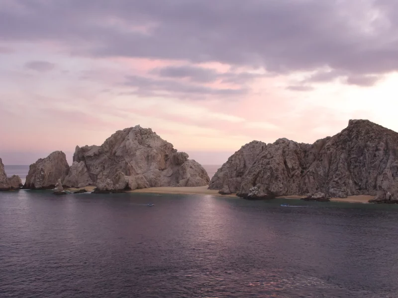 скалы, море, облака