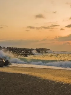 песок, море, причал, берег, волны, закат, солнце