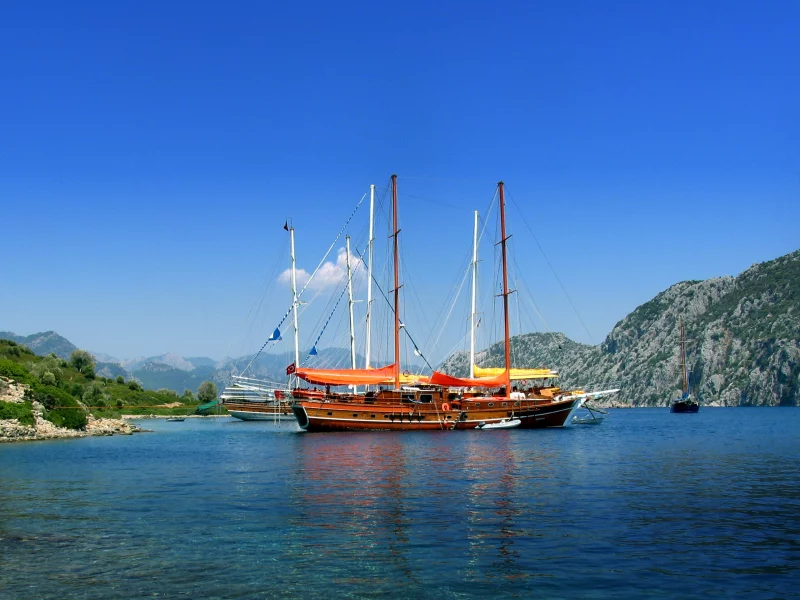 яхта, море