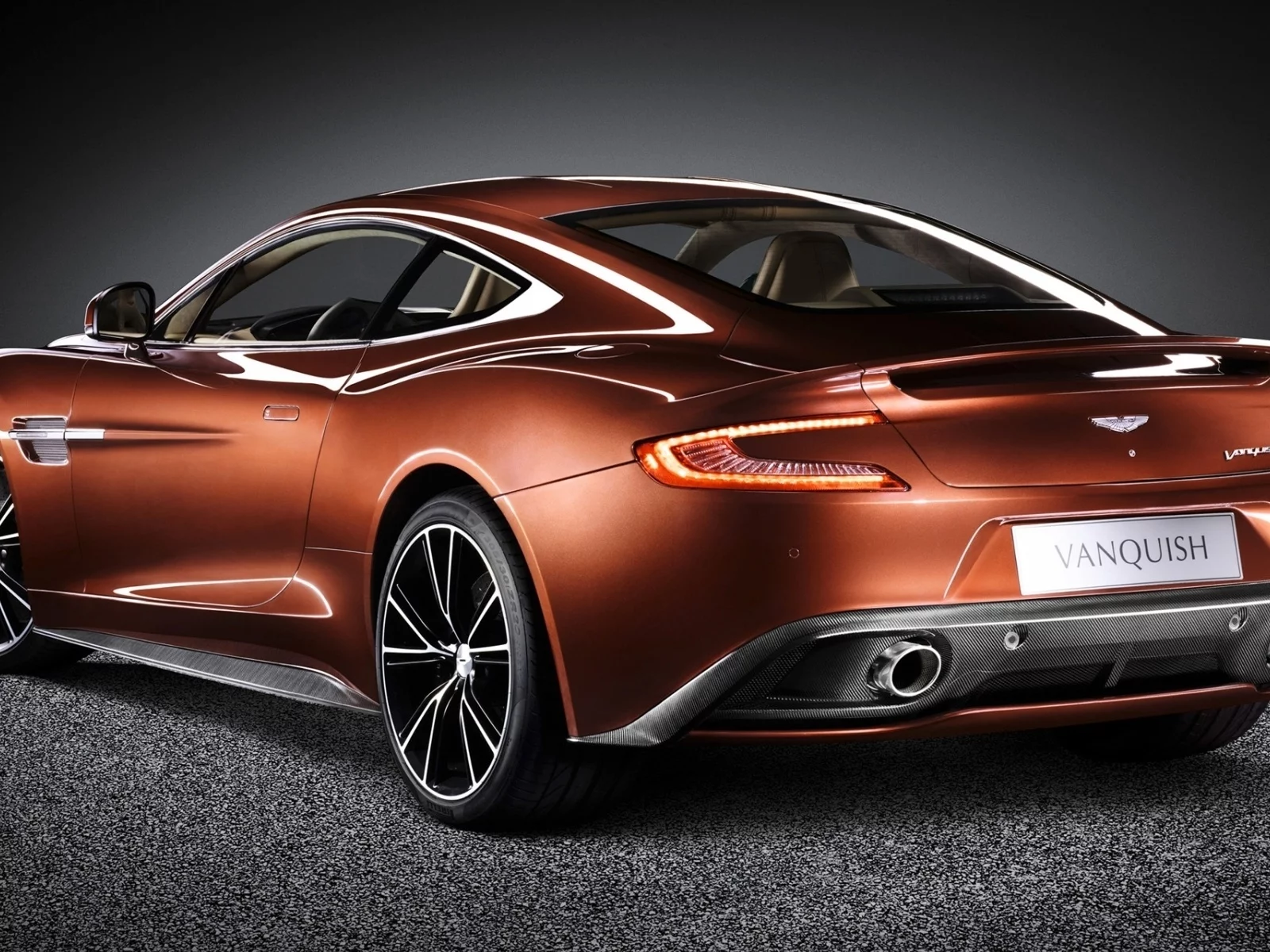aston martin, vanquish, am 310, астон мартин