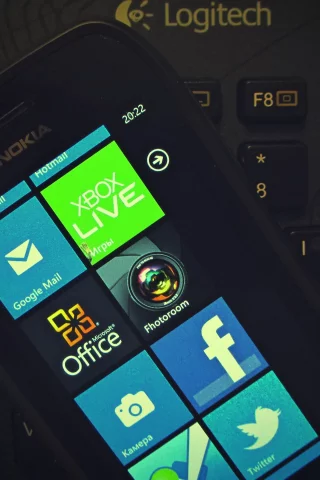Windows Phone, Phone