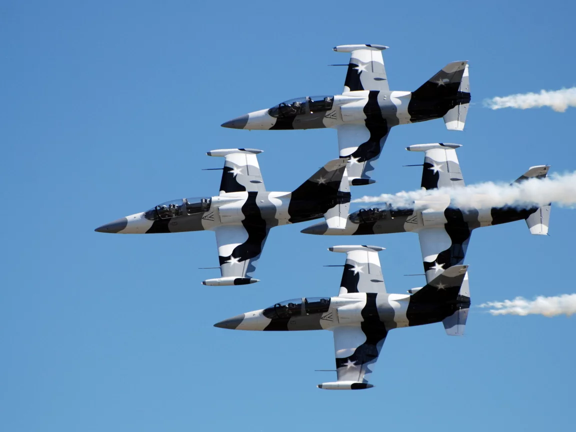 l-39 albatross, небо, самолёты