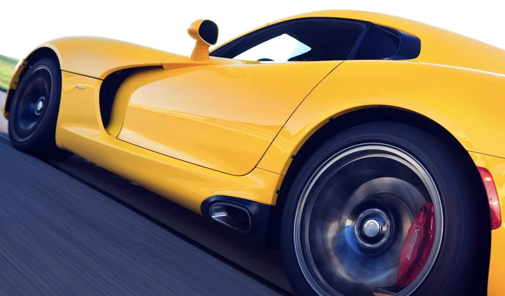 yellow, str, viper, dodge, side view, motion, gts