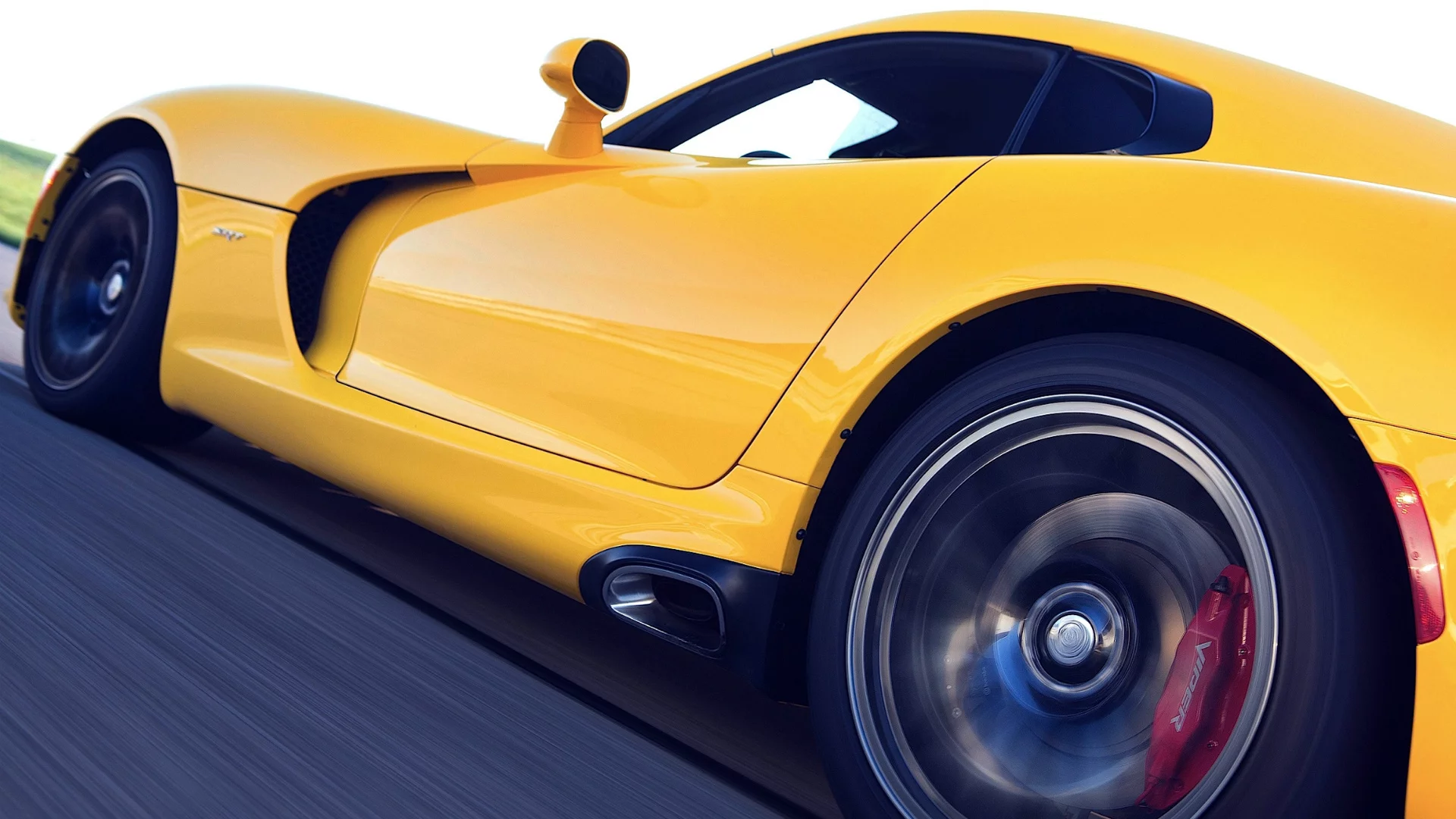 yellow, str, viper, dodge, side view, motion, gts