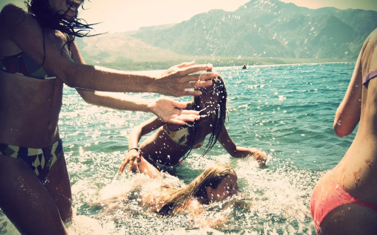 побережье, веселье, вода, девушки
