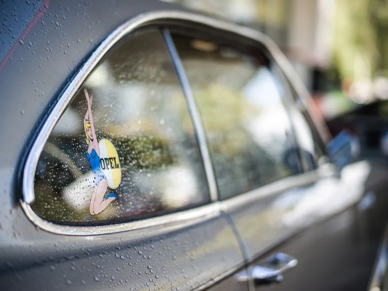 капли воды, macro, наклейки, sticker, window panes, water drops, Opel, макро, cars, автомобили, оконные стекла