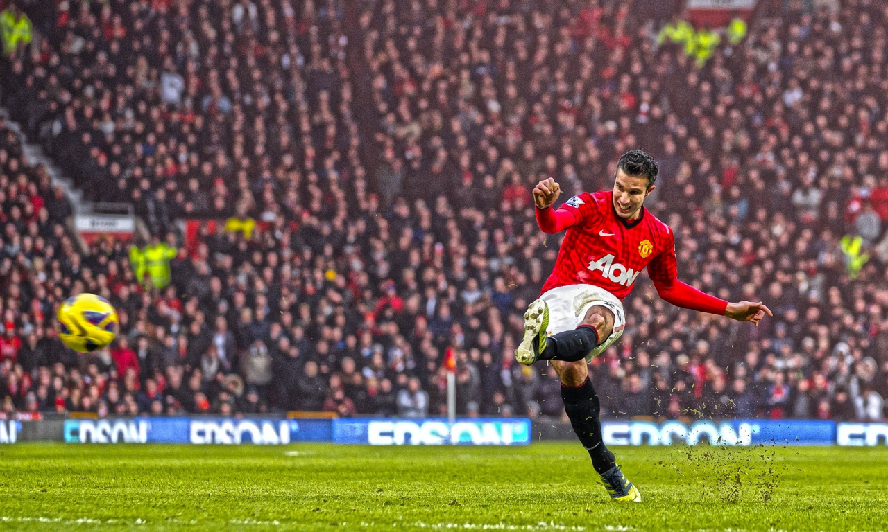 HDR фотографии, football player, soccer, Robin van Persie, soccer stars, ван Перси, футбол, premier league, HDR photography, Робин ван Перси, Van Persie, Manchester United FC, футболист, премьер-лига, футбол звезды