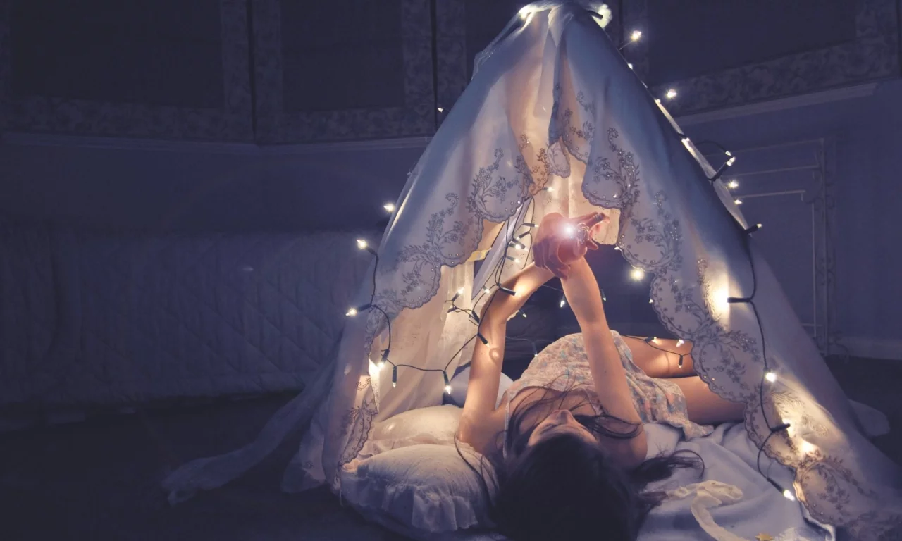 , room, light