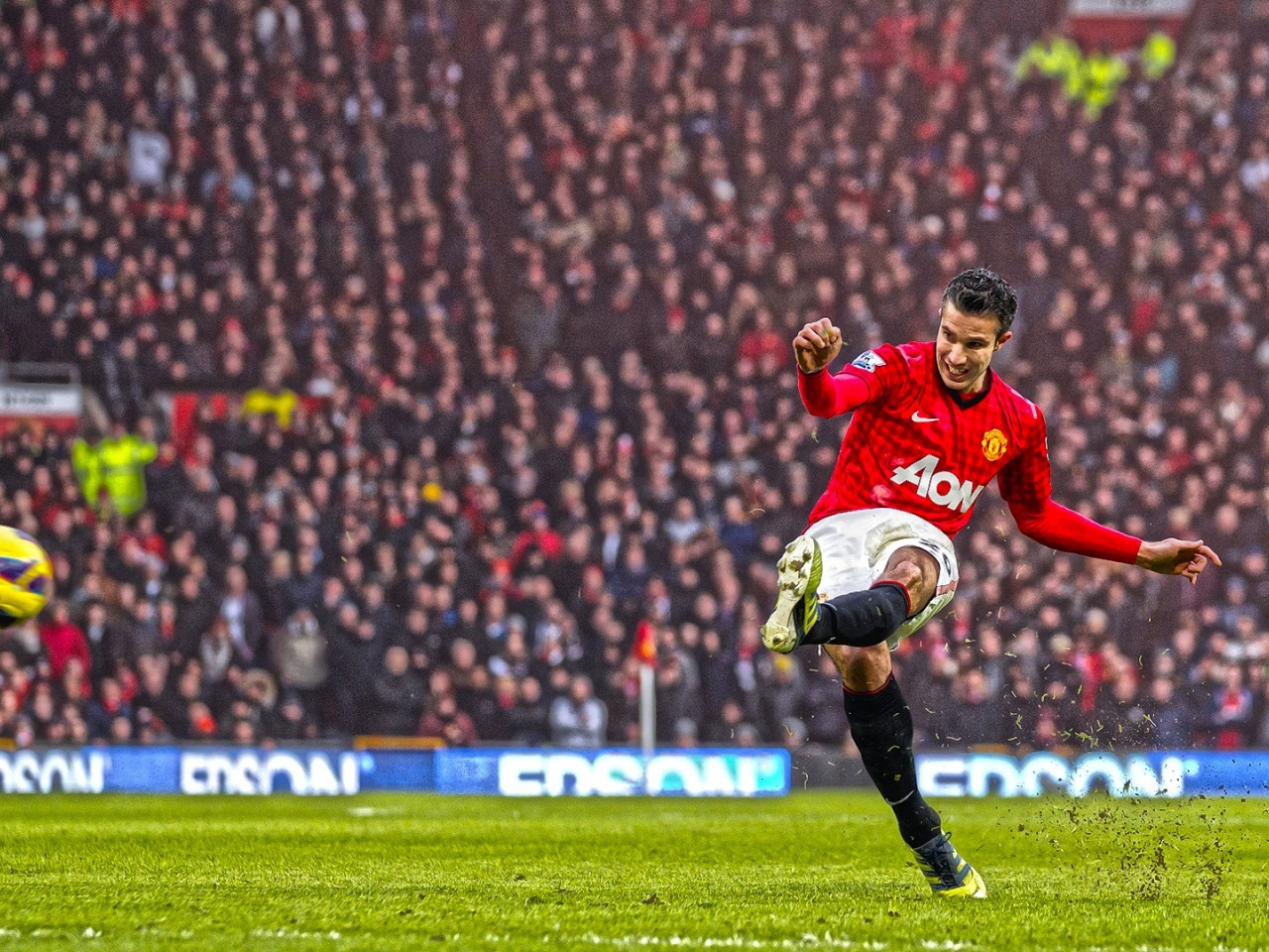 HDR фотографии, football player, soccer, Robin van Persie, soccer stars, ван Перси, футбол, premier league, HDR photography, Робин ван Перси, Van Persie, Manchester United FC, футболист, премьер-лига, футбол звезды