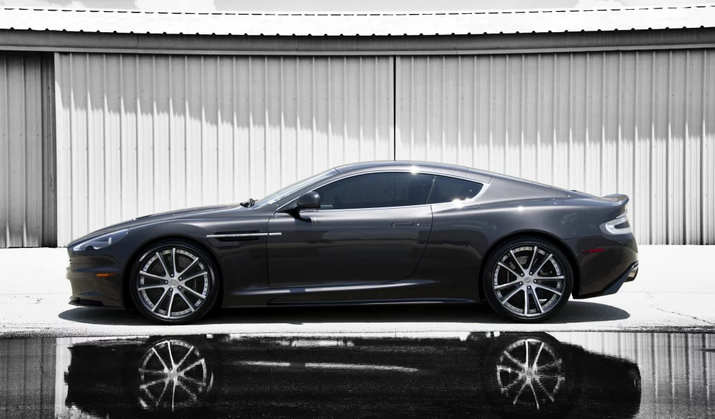 дбс, Aston martin, астон мартин, dbs, лужа, grey, серый, профиль