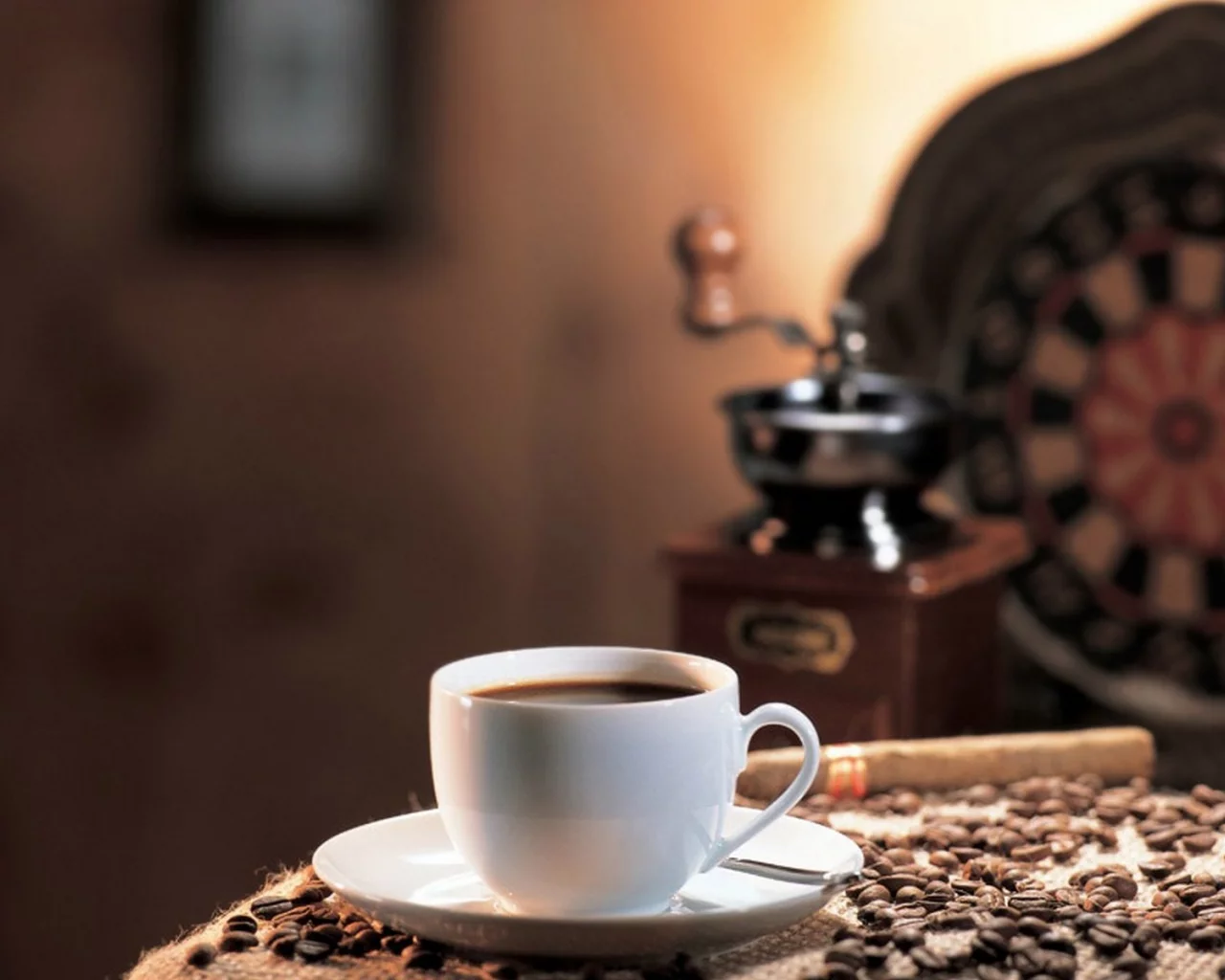 darts, coffee cups, кофейные чашки, coffee beans, Номер, room, дартс, кофе в зернах
