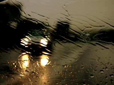 стекло, дождь, Ночь, ливень, потоки, дорога, капли, вода